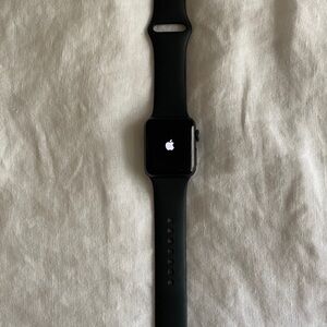 Apple Smartwatch Series 3, 38mm, Black